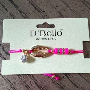 Womens bracelet. Adjustable. NWT.